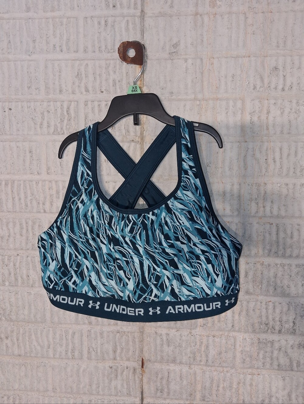Under Armour Women's Teal Patterned Crossback Sports Bra 2x